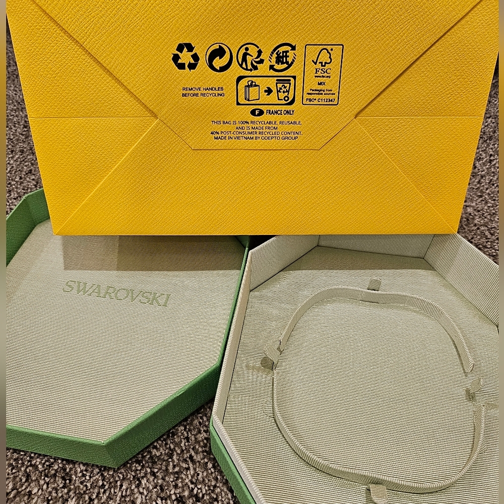 NEW Swarovski Yellow Gift Bag And Empty Green Box - Picture 7 of 7
